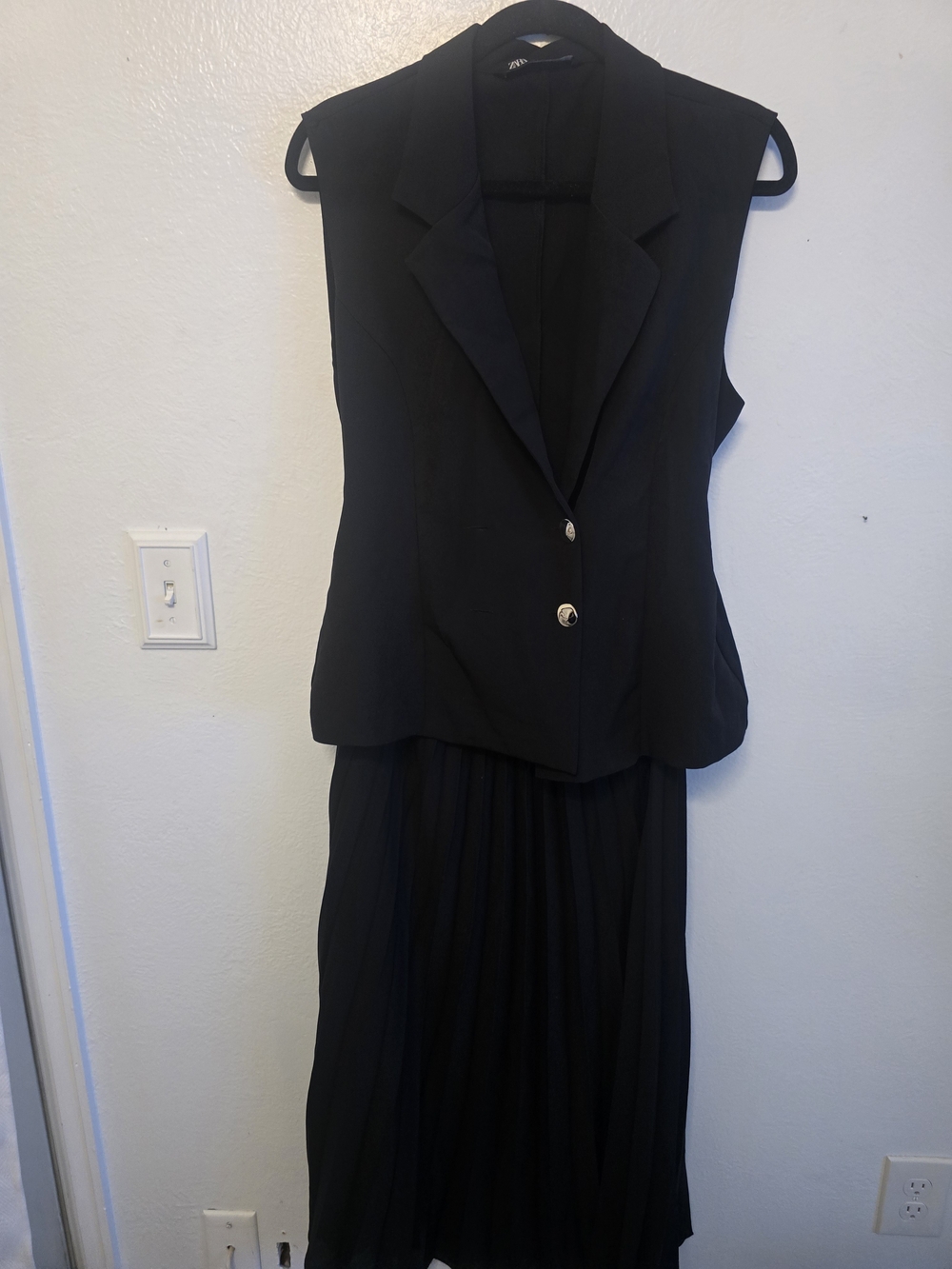 Zara Black Sleeveless Midi Dress with Blazer-Style Top